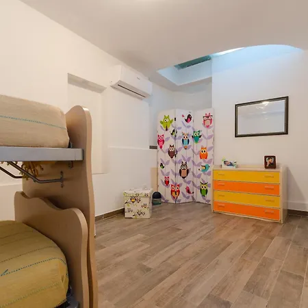 Casa Bianca Nello Junno *