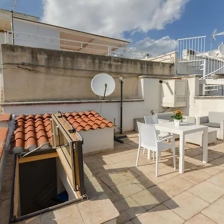 Casa Bianca Nello Junno Holiday home *
